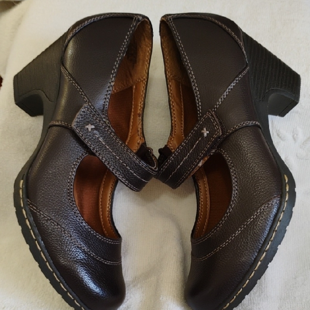 I Love Comfort Brown Leather Mary Jane Style 8.5 - Picture 2 of 9